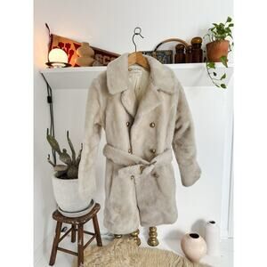 VINTAGE 1970's WHITE STAG FAUX FUR BELTED COAT Women's Size Small Ivory